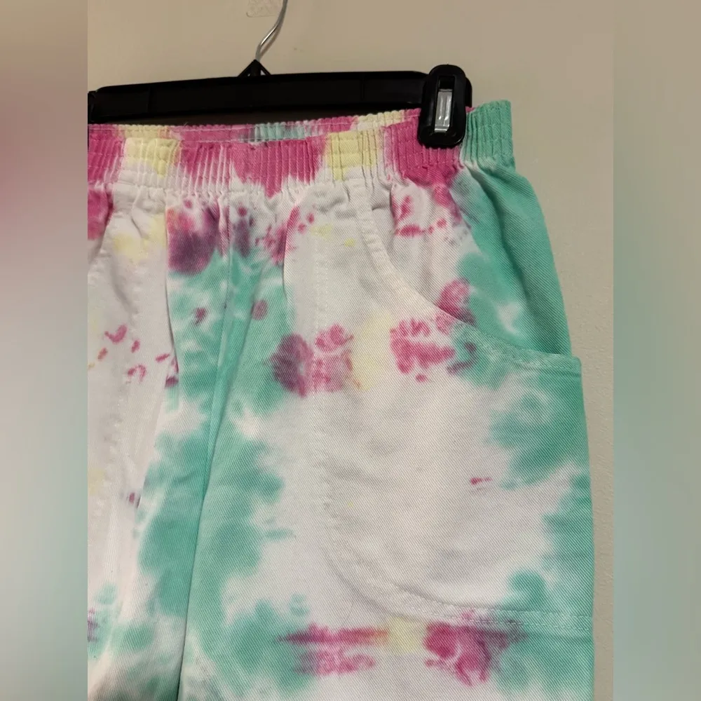 Handmade Pink and Green Tie Dye Elastic Waist shorts size 6 short - Image 3