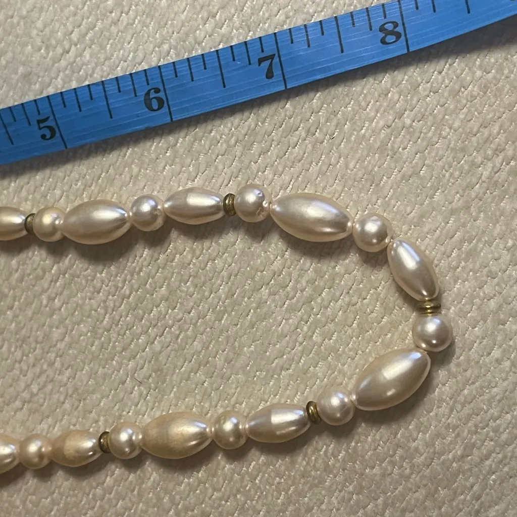 Vintage Marvella Pearls Strand with Gold Details Spacer Beads‎ - Image 7