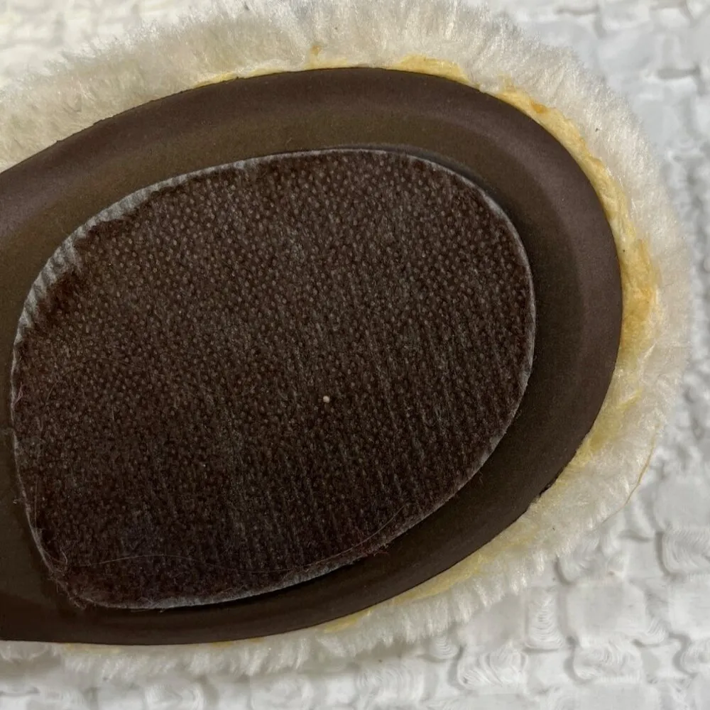 Michael Kors Women's Cream Furry Shoes/Slippers Sz 7M SKU 5073 - Image 8