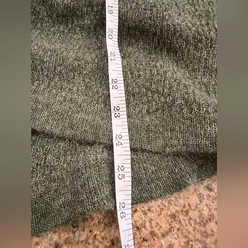 Kerisma Textured Knit Sweater – Forest Green – Size S/M – EUC - Image 3