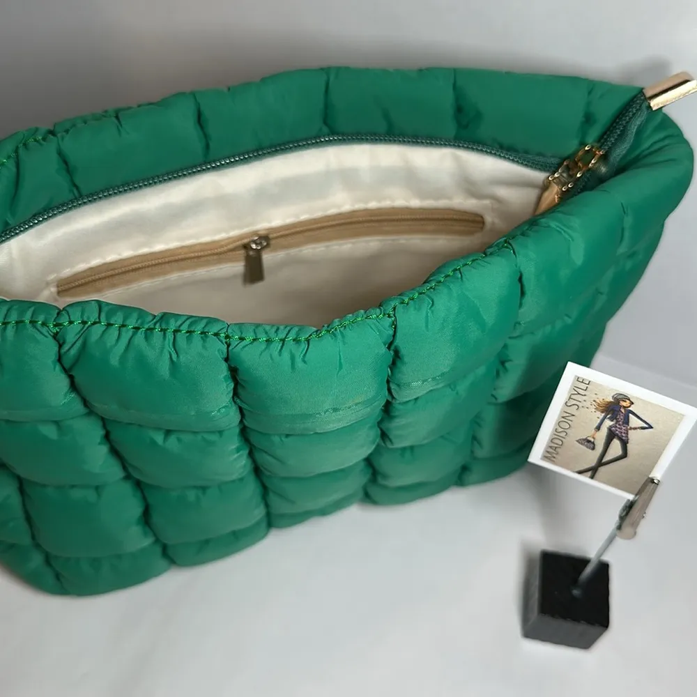Green Quilted Storage Case - Image 4