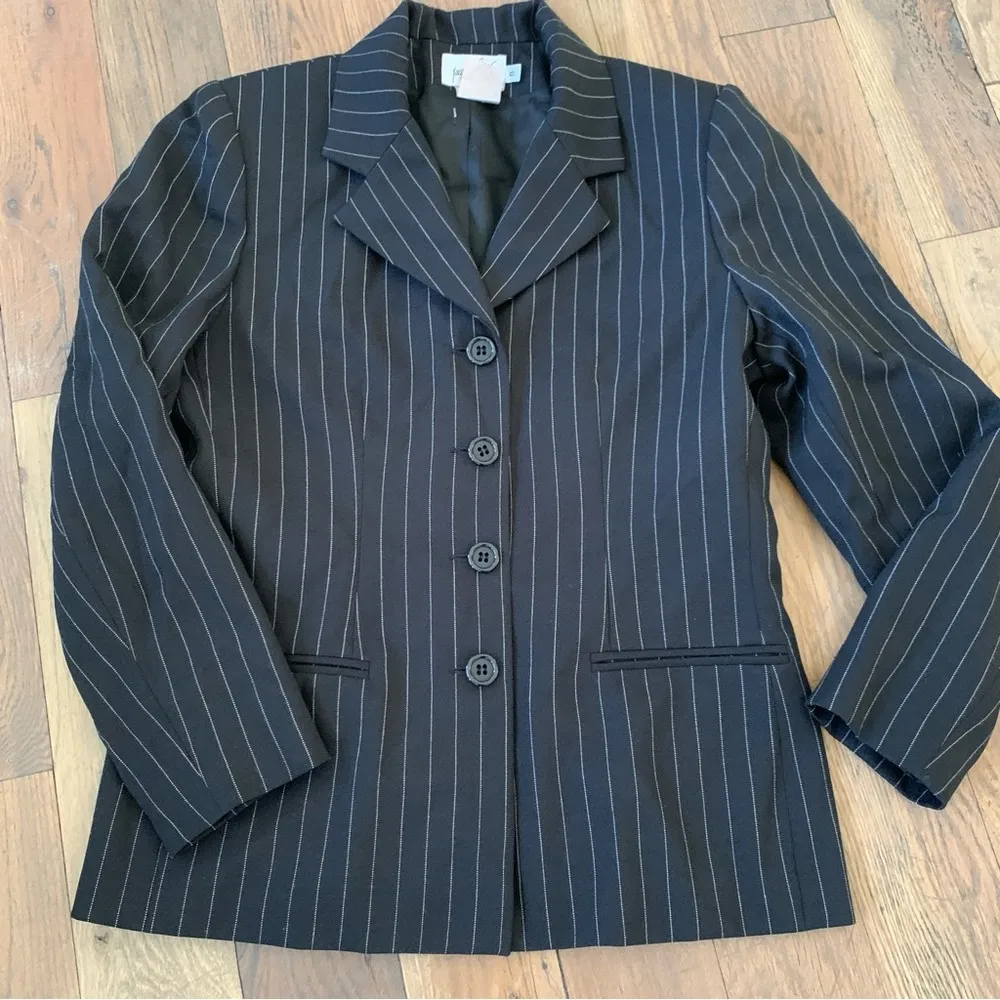 Jacqueline Ferrar Blazer Size 8 Pinstripe Black White Classic Fit - Image 12