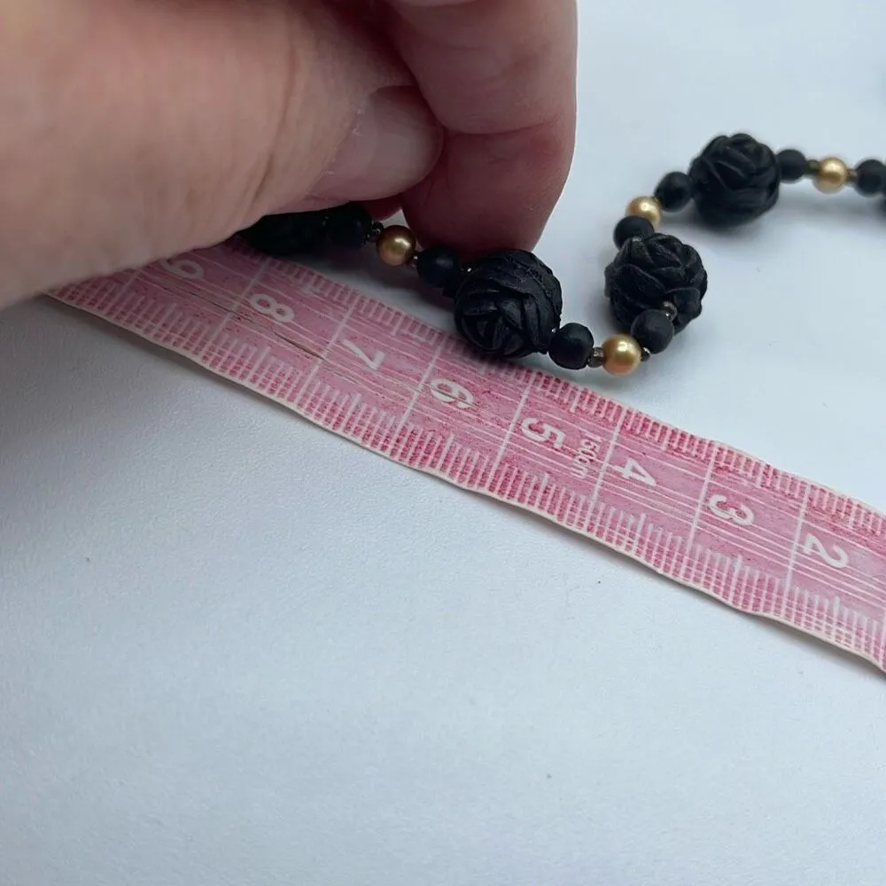 Vintage Victorian black rose pressed beaded mourning necklace. Gold - Image 10