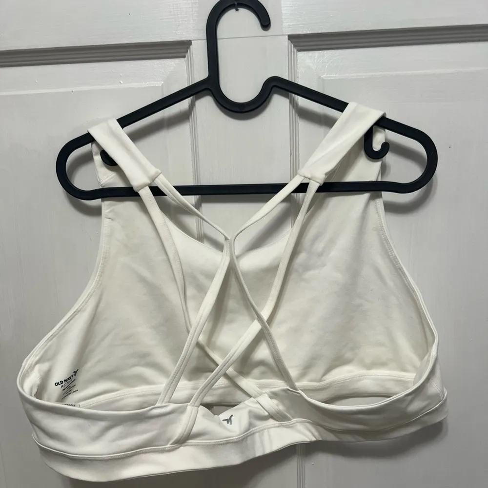 Sports bra - Image 2