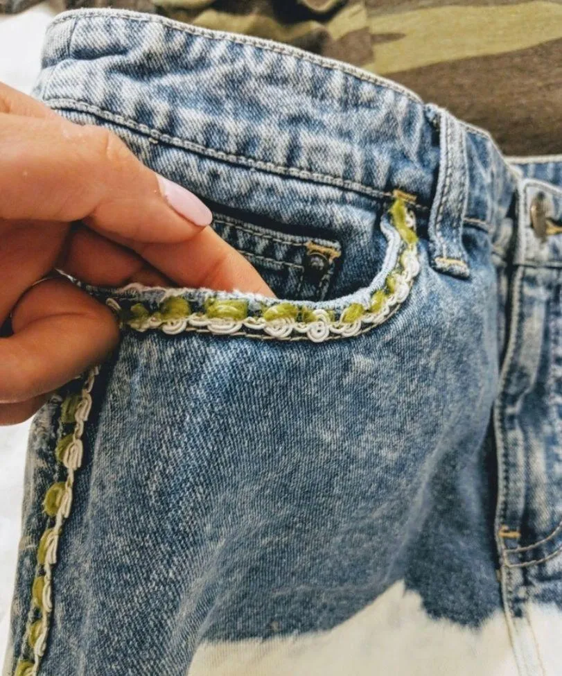 Free People Shorts️ - Image 3