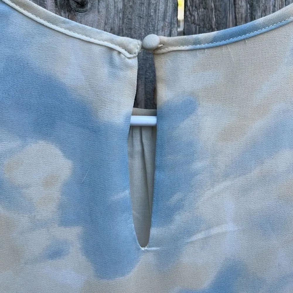 Euc Anthro / Sunday in Brooklyn Top - Image 8