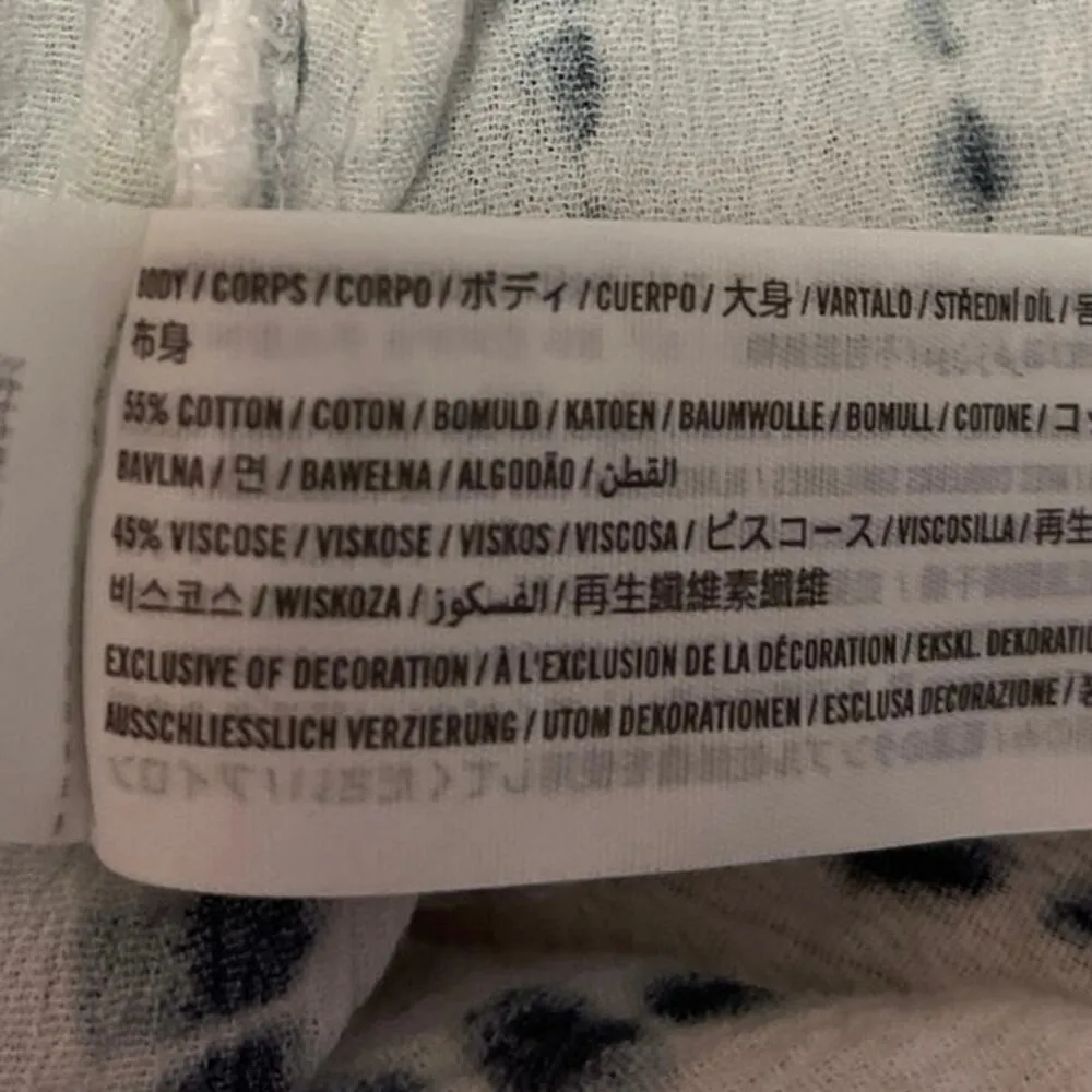 Abercrombie & Fitch Women's White Tie Dye Short Sleeve Button Down Shirt Top S - Image 4