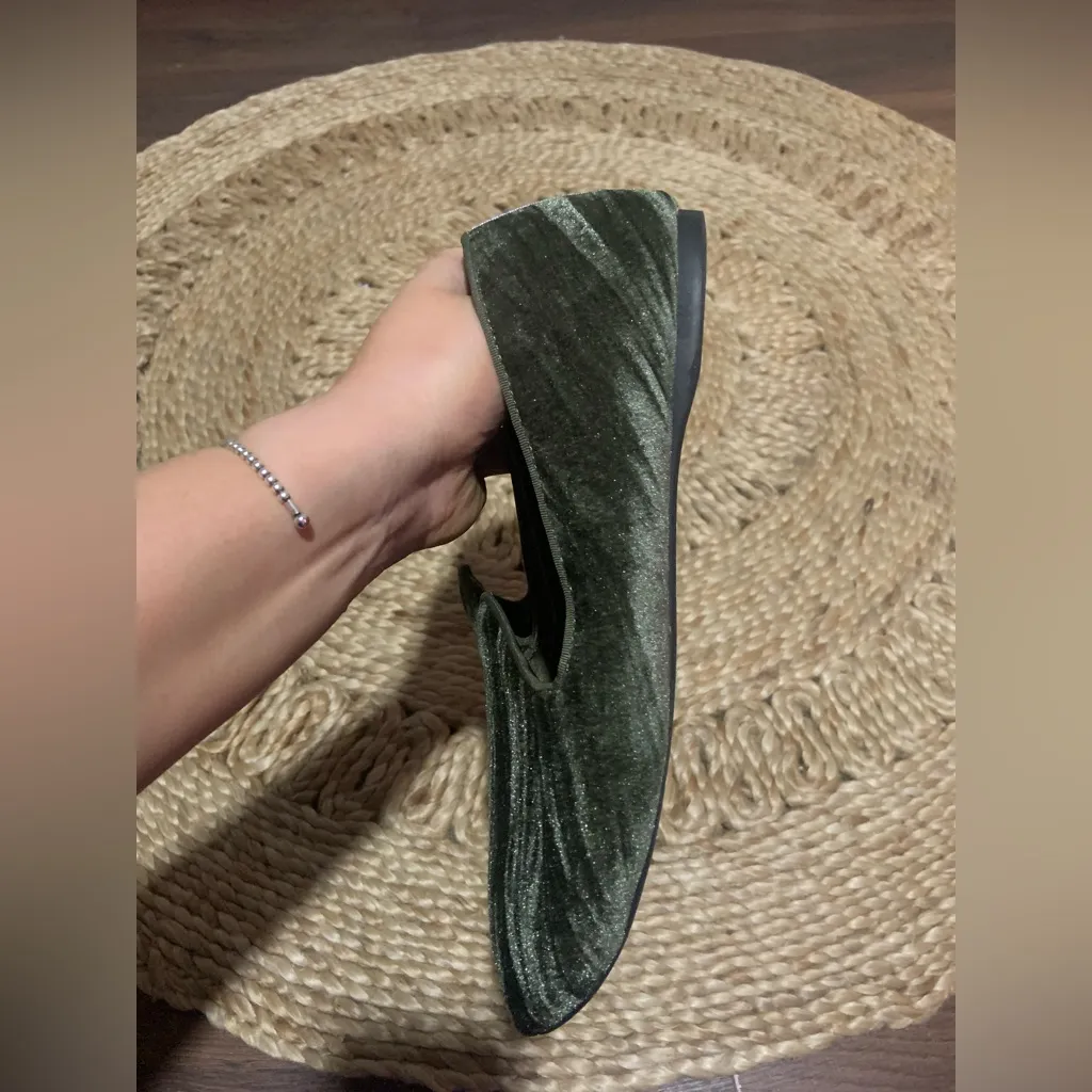 BIRDIES
Heron Emboridered Velvet
Loafer In Olivine nwot casual winter $110 - Image 3