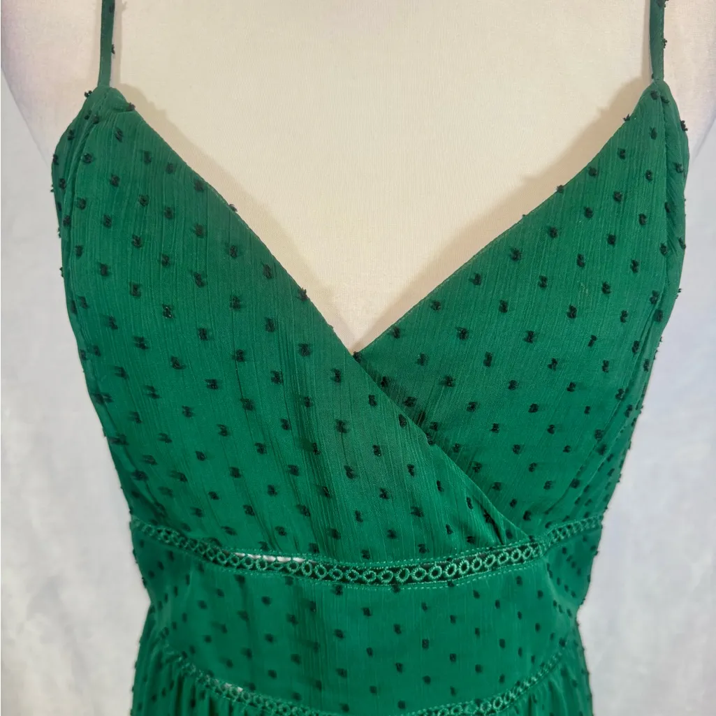 Altar’d State emerald green clip dot layered mini dress size large - Image 3
