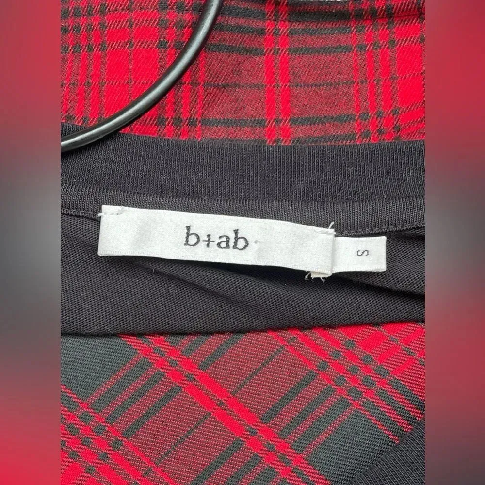 b+ab layered detail plaid belted shirt dress size small Red - Image 7