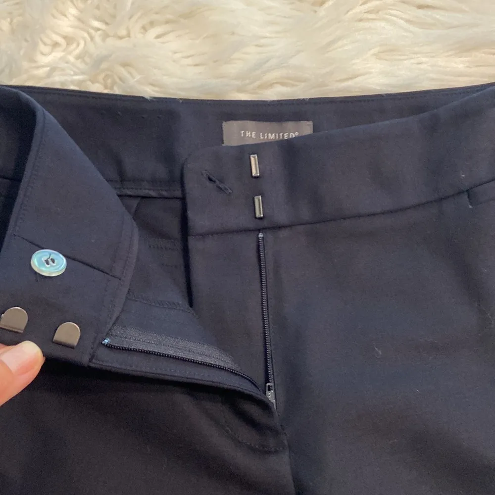 The Limited Dark Blue Pants size 8P brand new inseam 25” - Image 6