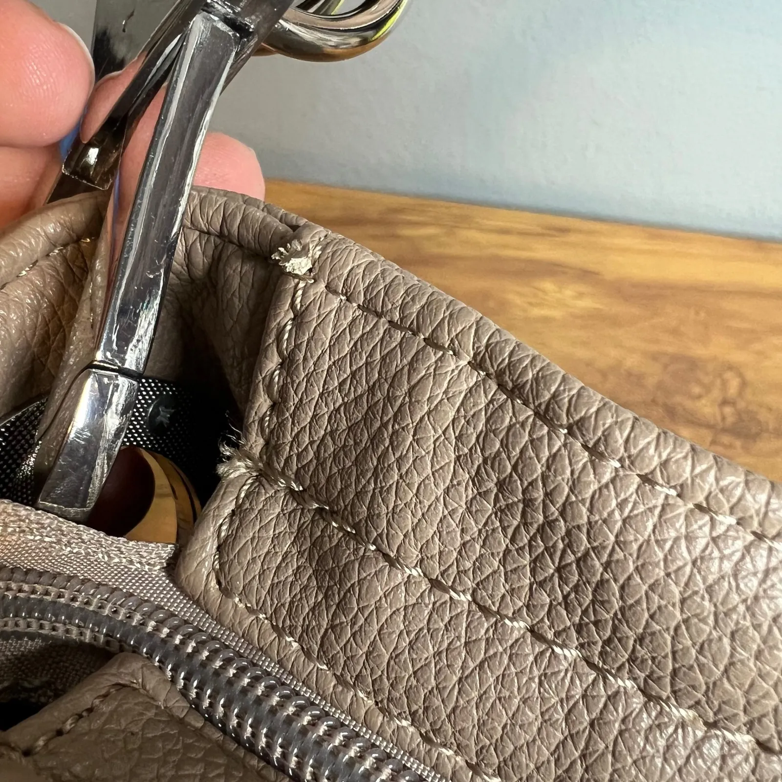 Emperia Outfitters Concealed Carry Bag Beige Handbag Locking Compartment Tan - Image 8