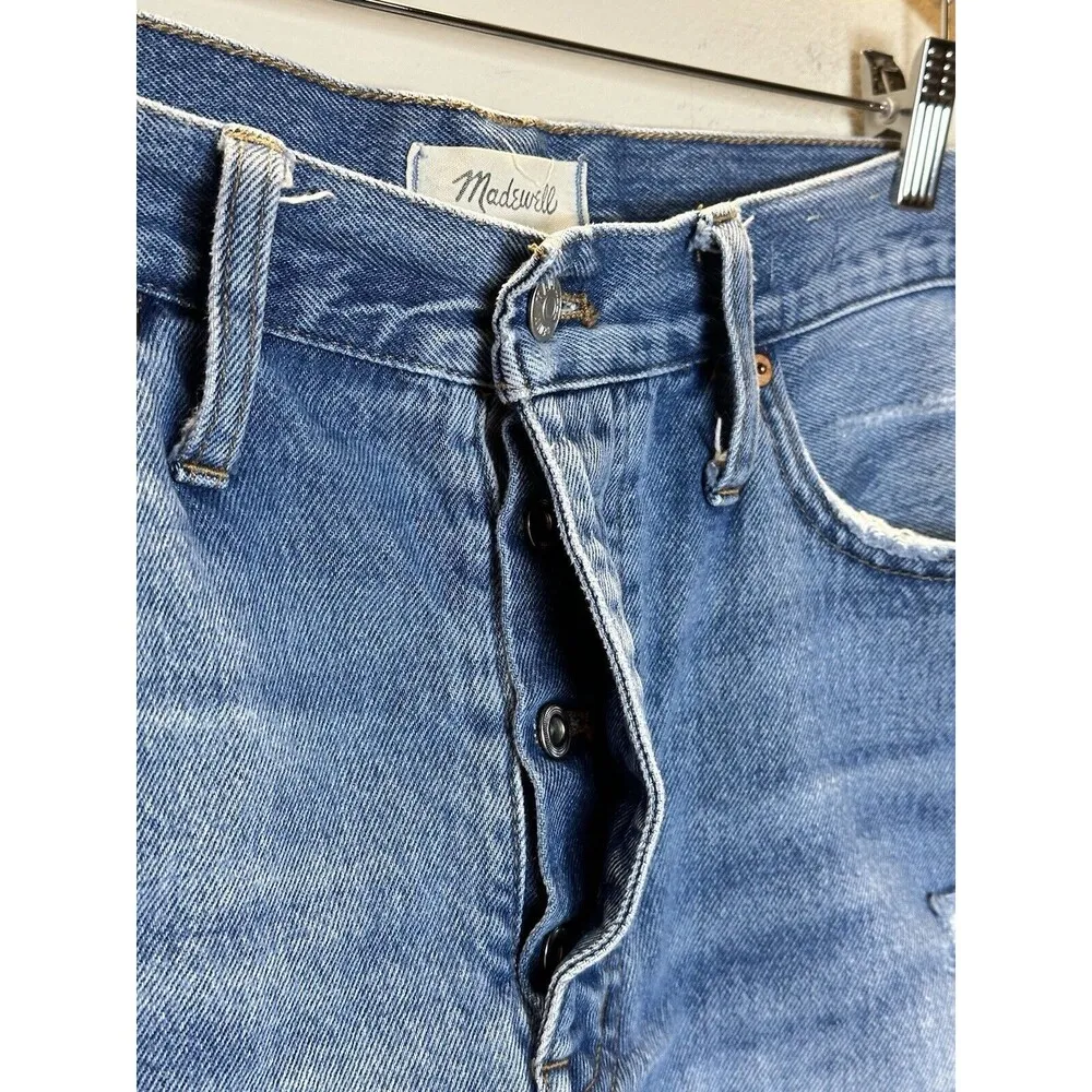 Madewell  Relaxed Denim Shorts in Renfield Wash Destructed Edition Size 30 - Image 4