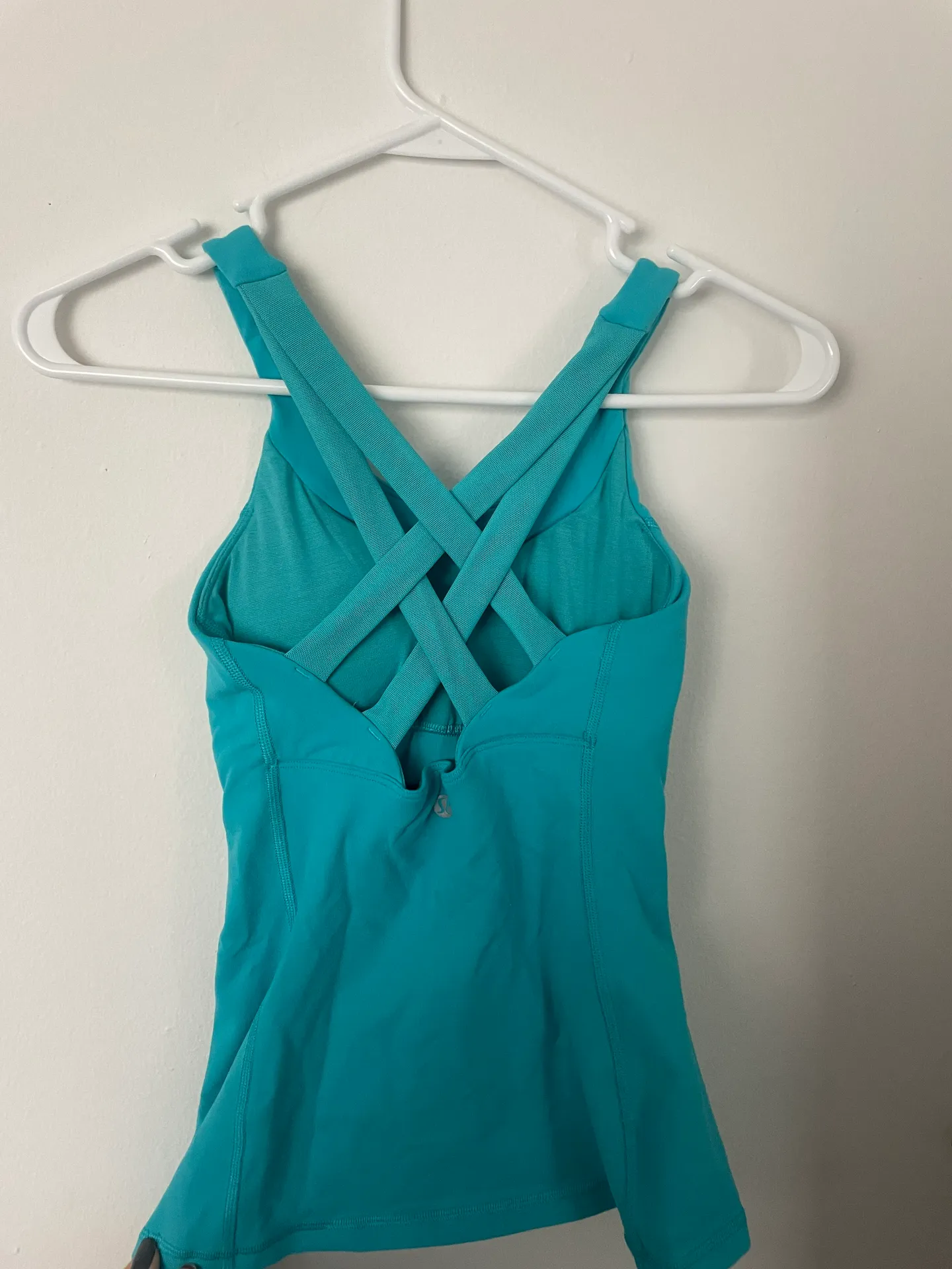 Tank And Bra - Image 4