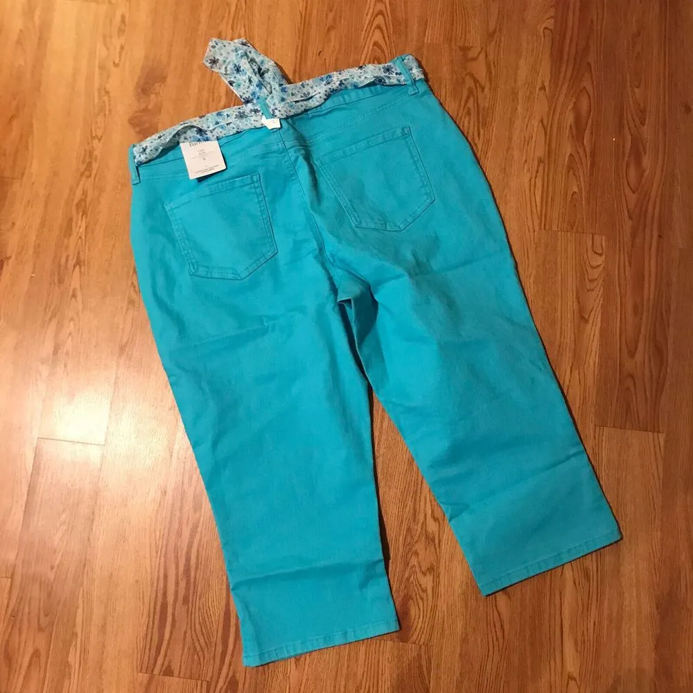 Croft & Barrow Women’s 18 Mid Rise Belted Mid calf Denim Capri NWT turquoise - Image 7