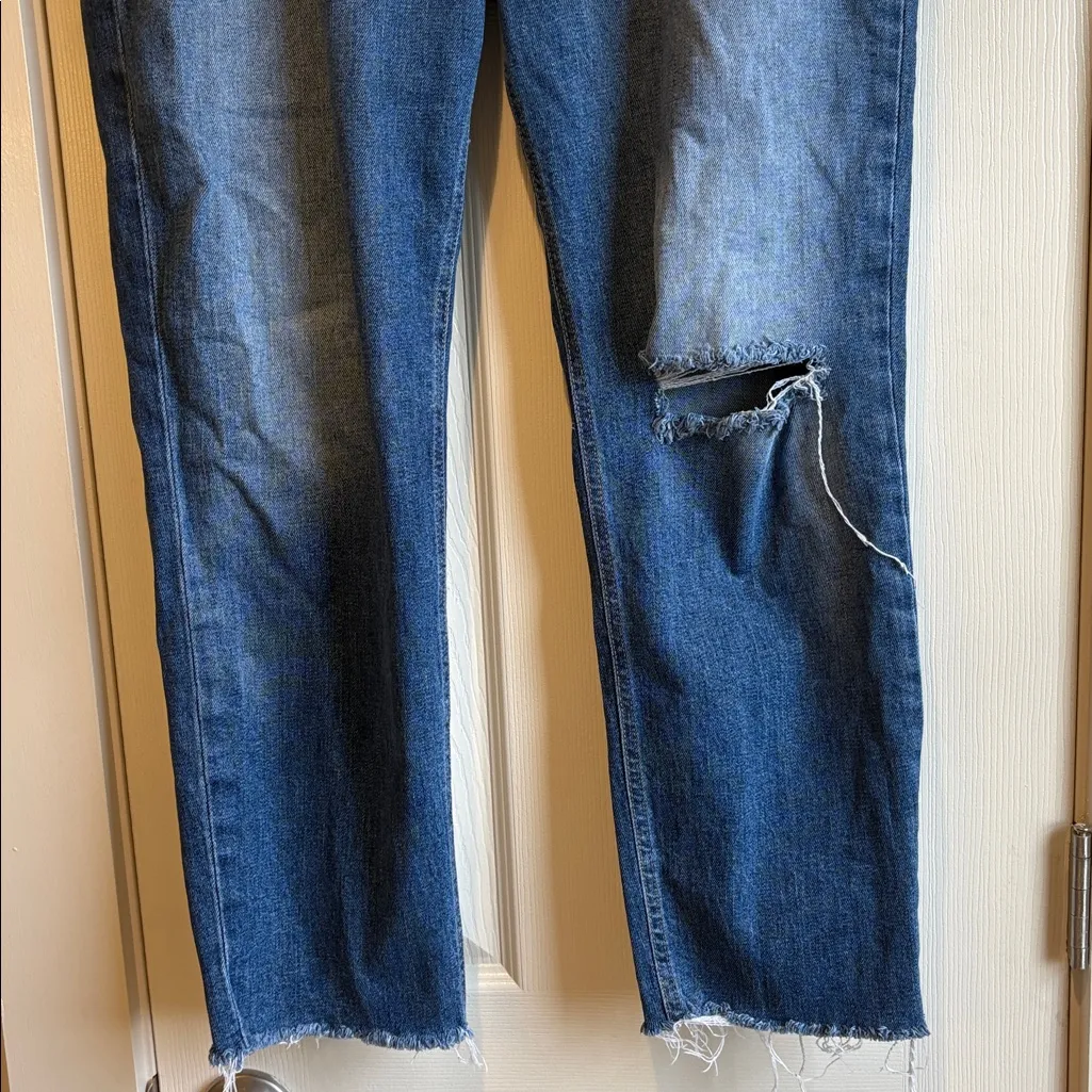 Old Navy | Extra High-Rise Sky-Hi Straight Jeans Secret Slim Pockets Size 14 - Image 2