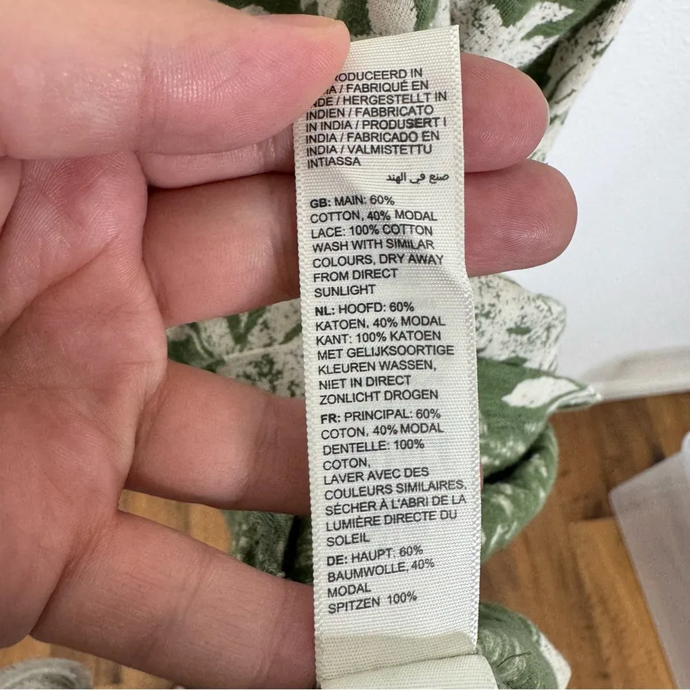 Fat Face Simone Tropical Floral Slight Hi - Image 5