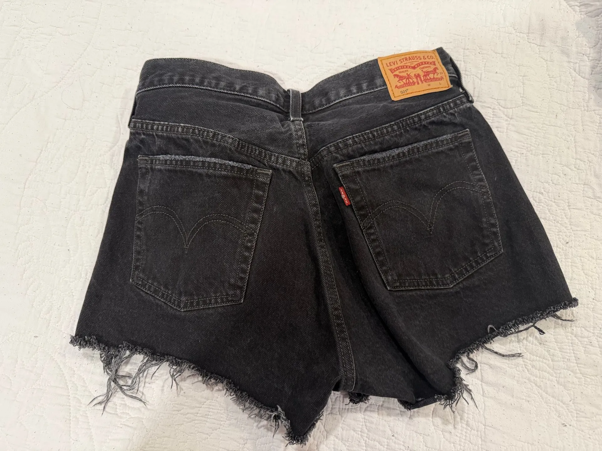 Levi’s Black Jean 501 Shorts - Image 3