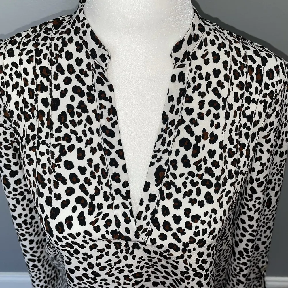 NWOT ZARA Animal Print Blouse Sz XS - Image 2