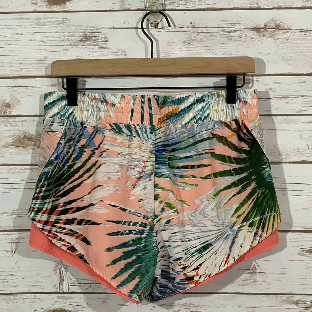 Fabletics Latrice Shorts - Marbella Print/Ginger - Medium - Image 7