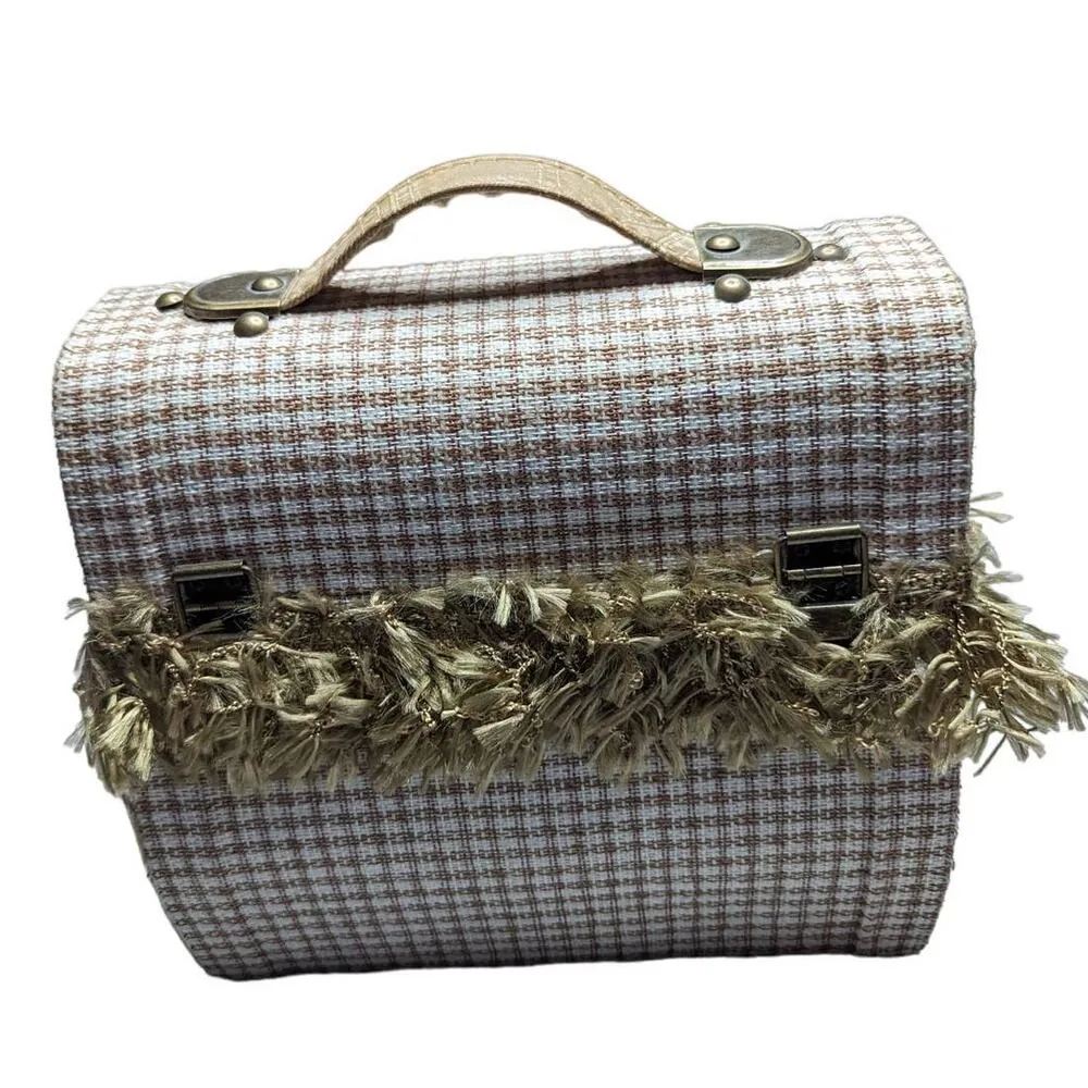 Vtg 1960s MCM Ivory Tweed Fabric Covered Fringe Top Handle Latch Wooden Box Bag Tan - Image 2
