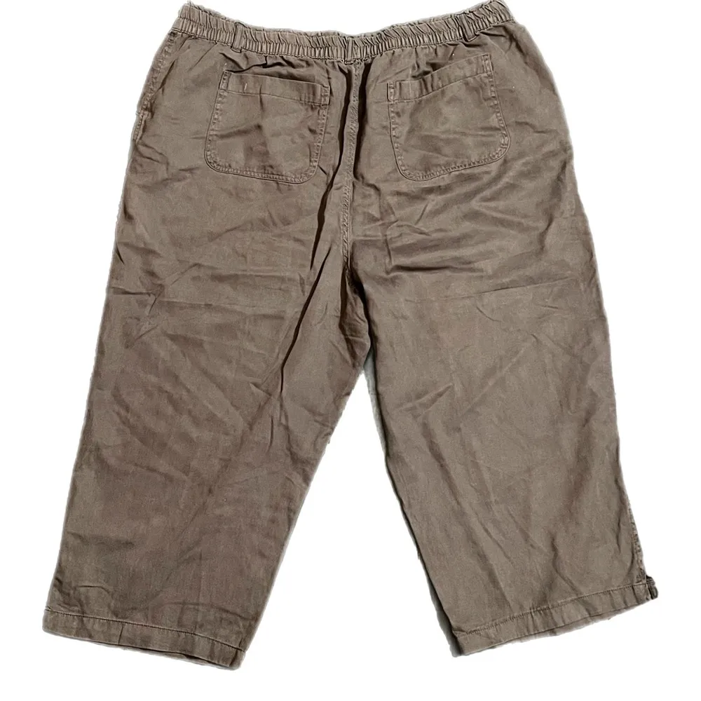 (3 for $25) Maurice’s Women’s wide legged dress capris BrownSize XXL - Image 2