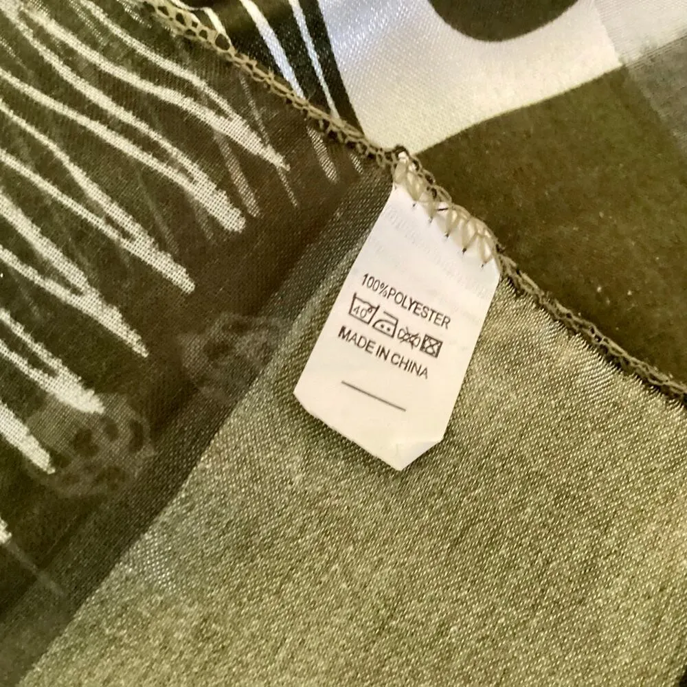 Modern Art Print Satin Square Scarf Green - Image 4