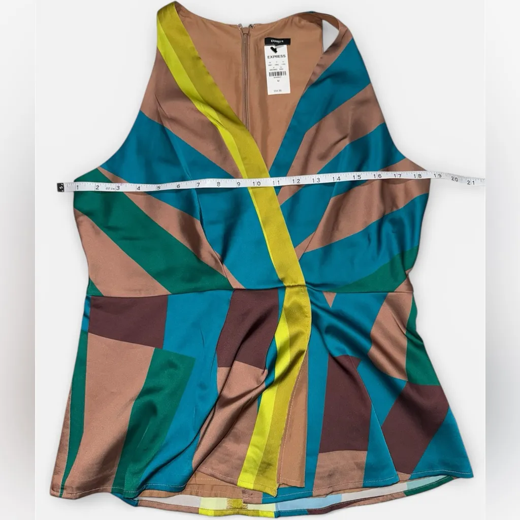 Express Satin Wrap Colorful Geometric Women's Top NWT Medium - Image 2