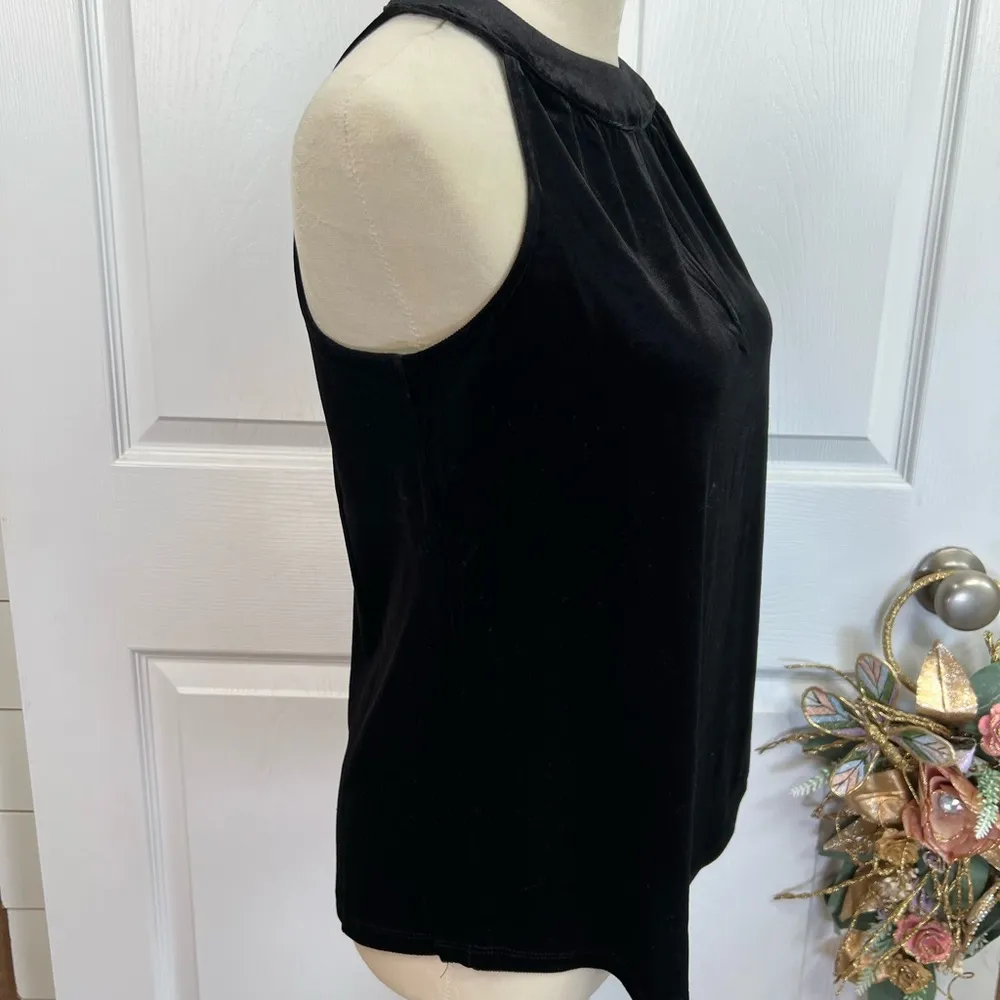 Catherine Malandrino Black Velvet Keyhole Luxe Top Size S Sleeveless - Image 13