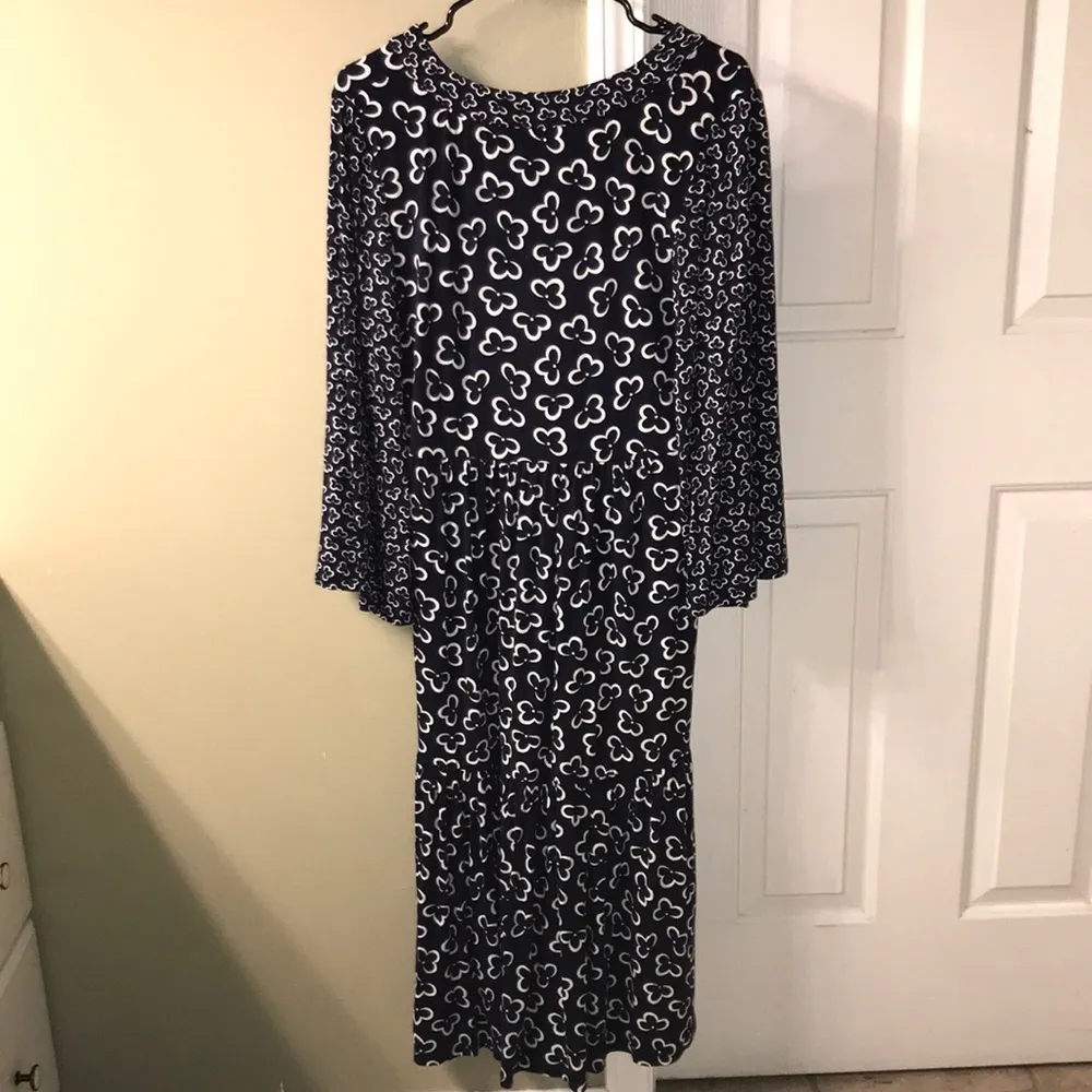 Boden Women’s Hettie Floral Navy Blue and White Ruffled Bottom Bell Sleeve Dress Size undefined - Image 6