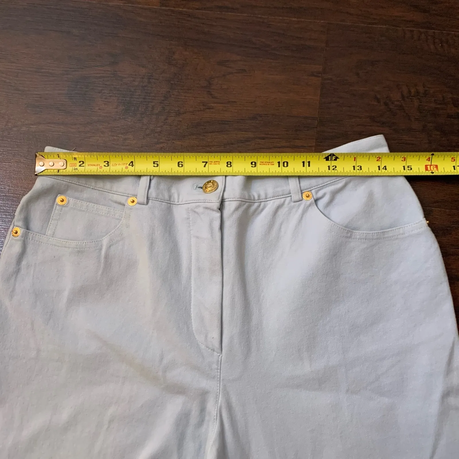 St. John Sport light blue crop denim pants size 8 - Image 11