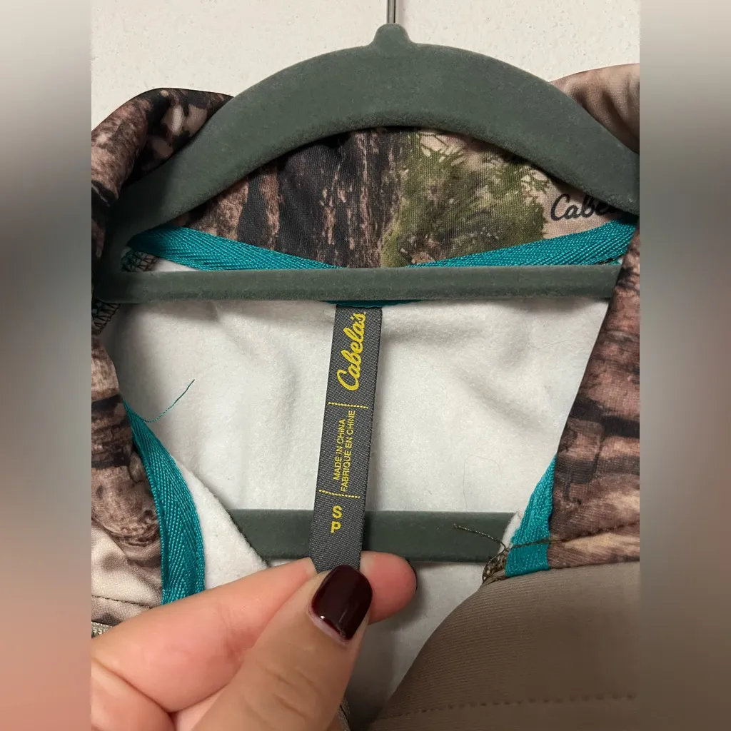 Womens Cableas Camo Quarter Zip Size Small - Image 2
