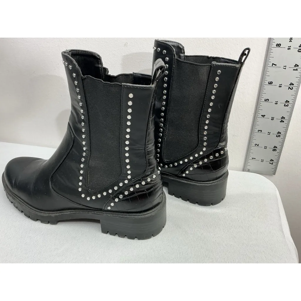 ZARA Womans  Trafaluc Pull On Ankle Boots 8.5/9 Black Stud Accents Chunky Heel - Image 4