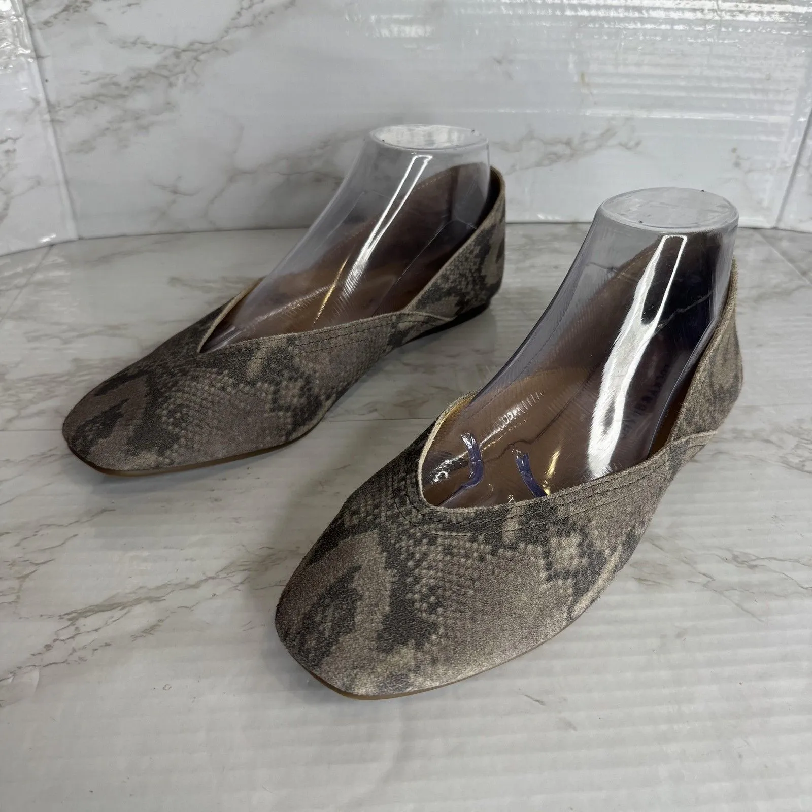 Lucky Brand Shoes Womens Size 9 M Gray Snake Print Flats Slip On Ballet Comfort - Image 2
