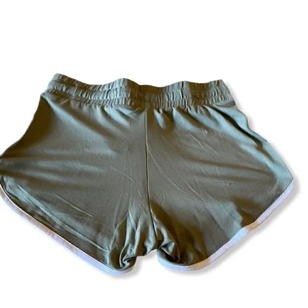 Love Streak Sporty Runner Womens Shorts - Image 2