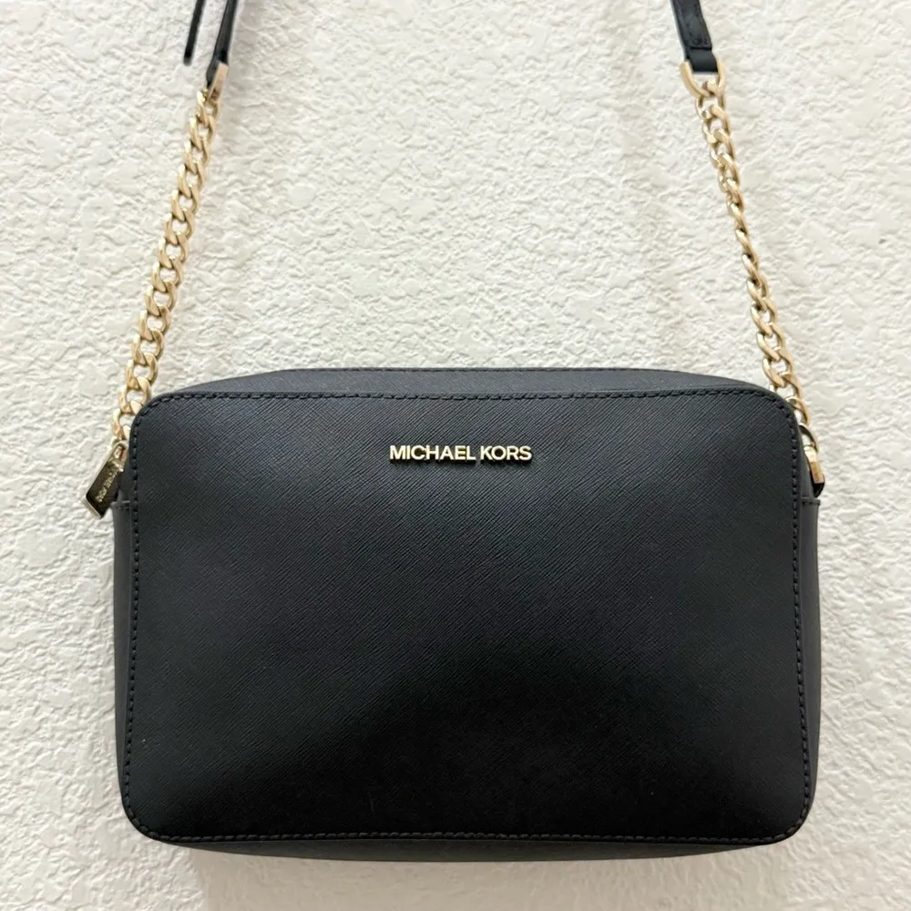 MICHAEL KORS Black Jet Set Large Saffiano Leather Gold Chain Crossbody Bag - Image 7