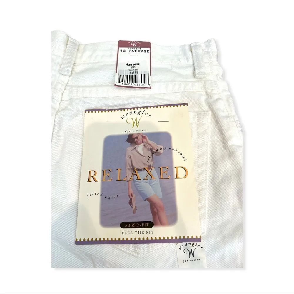 Women’s Vintage White Denim Shorts Size 12 NWT - Image 5