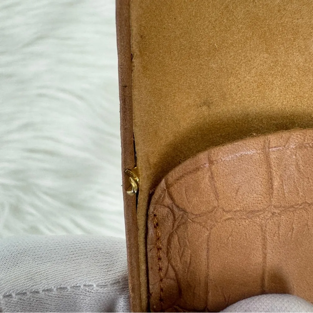 Vintage Buxton | Key - Image 9