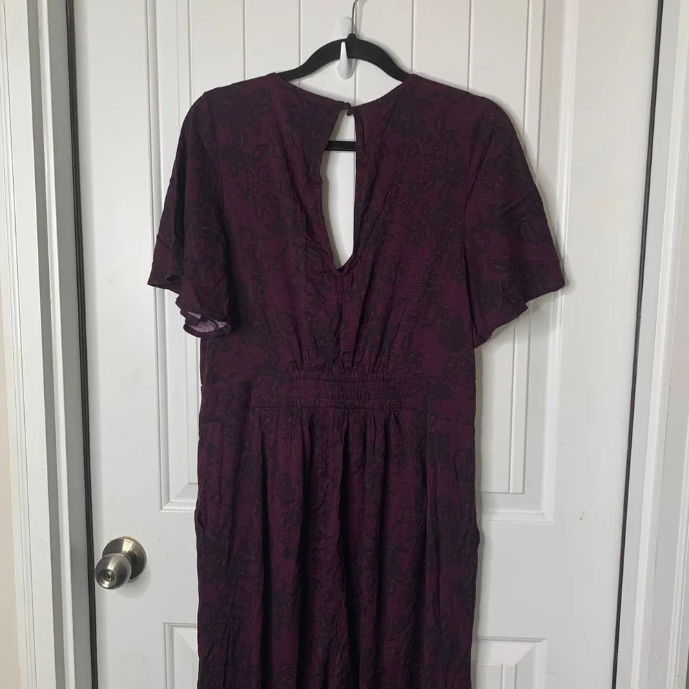 Torrid Purple animal snake Maxi Dress‎ Flutter Sleeve V-Neck Romantic Size large - Image 5