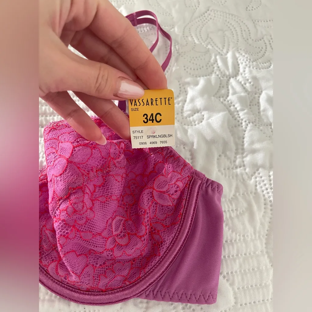 NWT VASSARETTE DEMI UNPADDED PINK LACE BRA 34C - Image 2