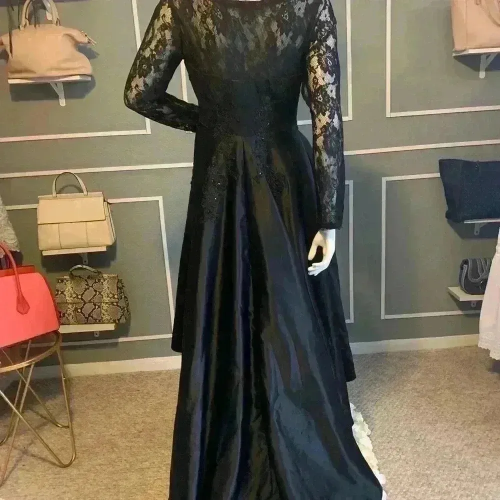 Unbranded Black Lace 3/4 Sleeve Plus Size Dresses for Women Size 8. - Image 5