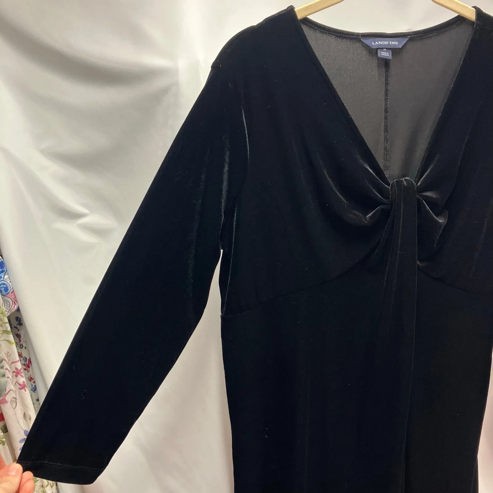 Land's End Womens 18 V-Neck Long Sleeve Black Velvet Shift‎ Dress Classic - Image 5