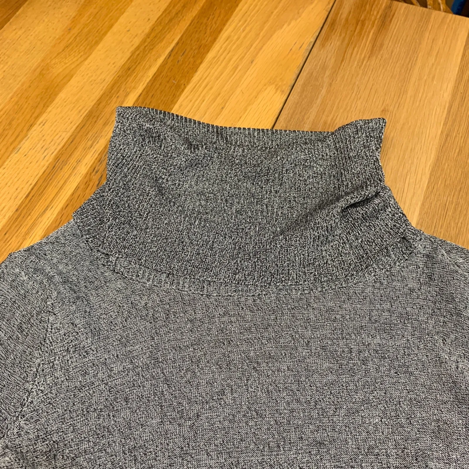 The Limited Womens Grey Marl Turtleneck Sweater Knit Top Size XS Layering Light - Image 2