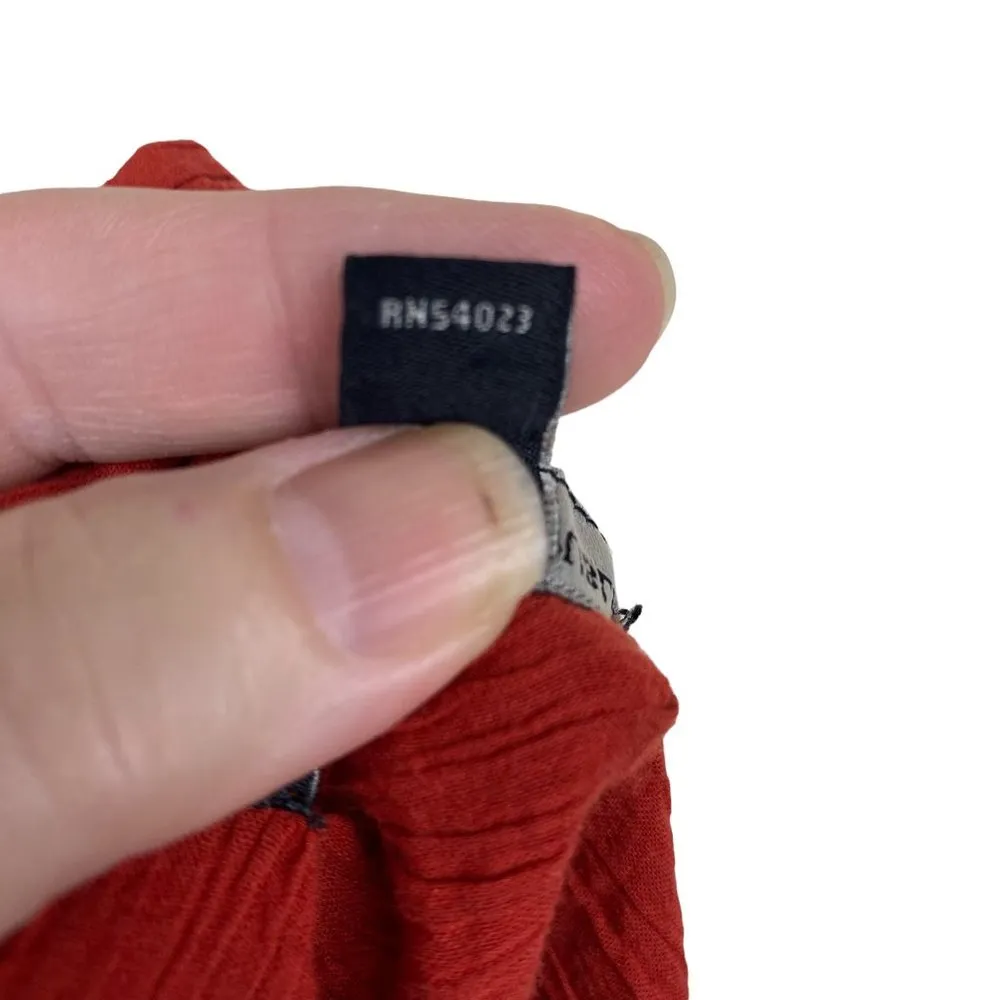 long-sleeve blouse, size Medium, gauzy, crinkly fabric, pockets - Image 7