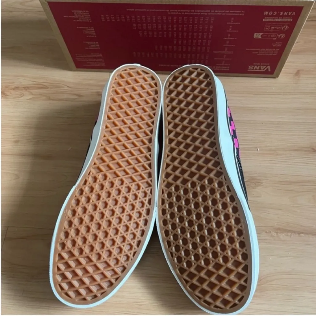 Vans Classic Slip-On Shoes Women 10.0  Mens 8.5 US - Image 8