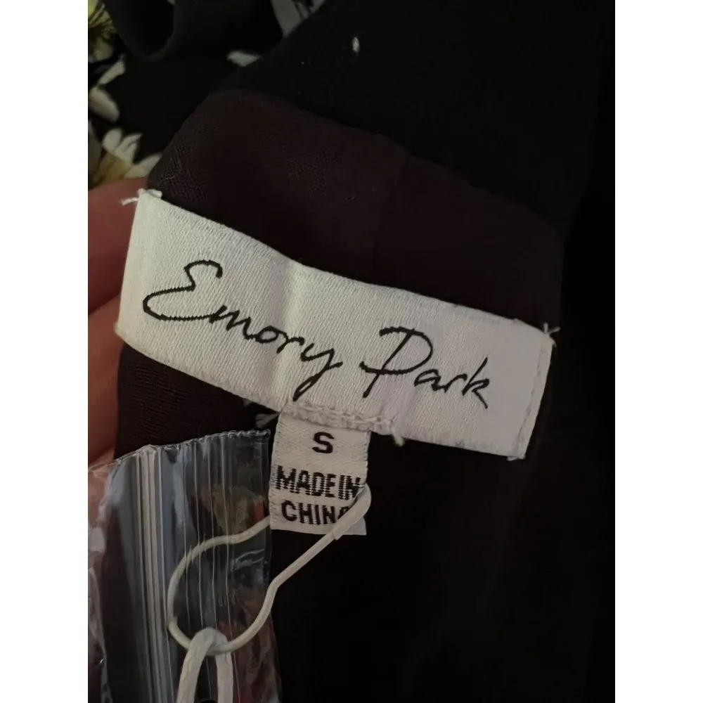 Emory Park Shirt Style Romper with Flutter Sleeves Black Size Small NWT - Image 8