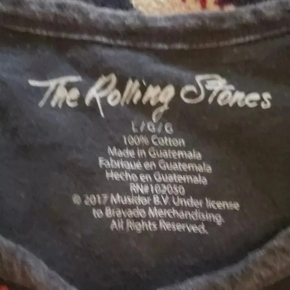 The Rolling Stones Classic Tongue Logo Acid Wash Cropped Tee Size Large - Image 6