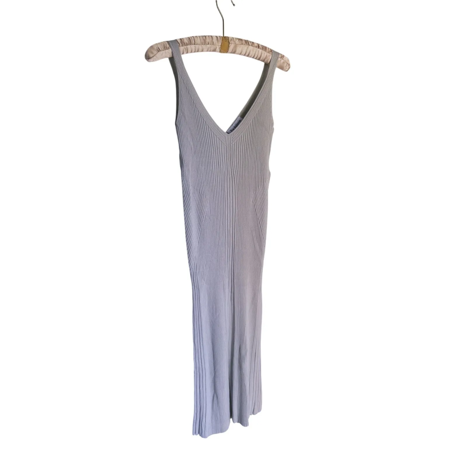 En Saison Minimalist Ribbed Knit Sleeveless Midi Dress M Gray Beige Quiet Luxury Tan Size M - Image 4