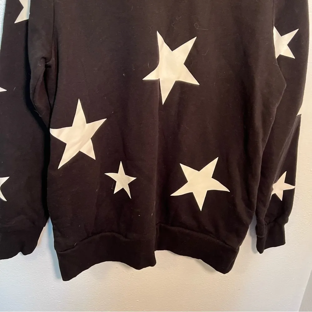 Zenana Star Print Hi-Low Sweatshirt Black White - Image 4