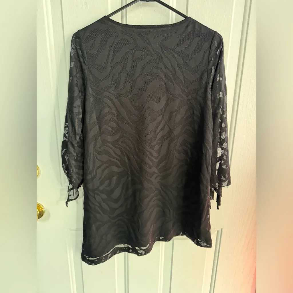 SUSAN GRAVER Black Mesh Animal Print V-Neck Top w/ Tie Sleeves – Size S. NWOT - Image 10